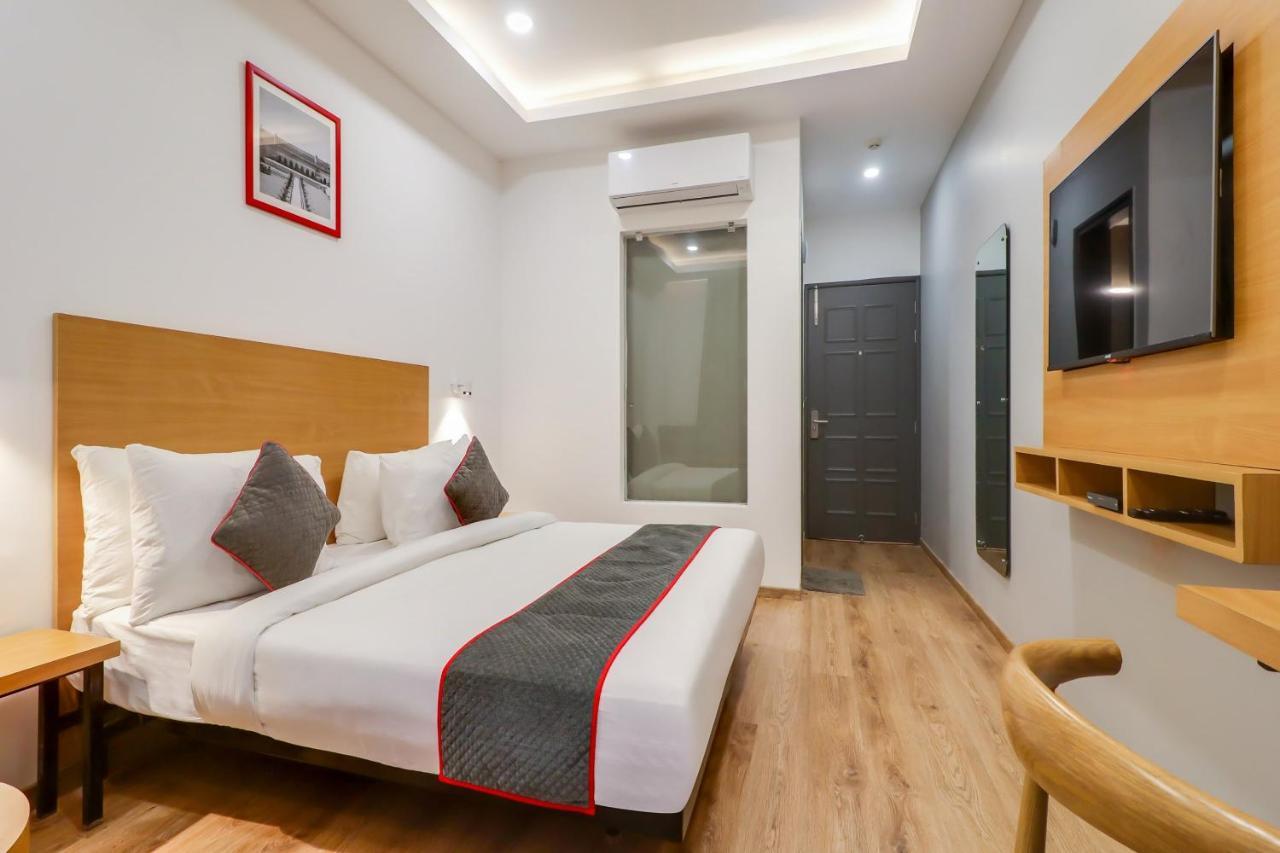 Super Townhouse Jashn Hotel Chinhat Exterior photo